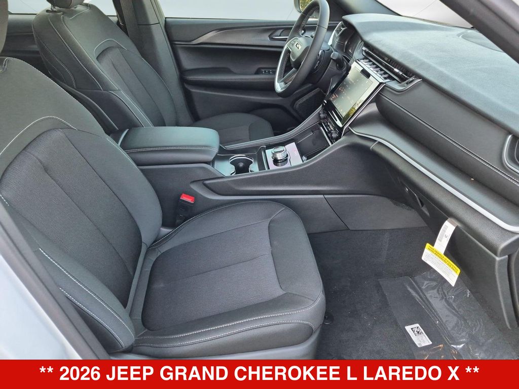 Thumbnail: 2026 Jeep Grand Cherokee L - 12