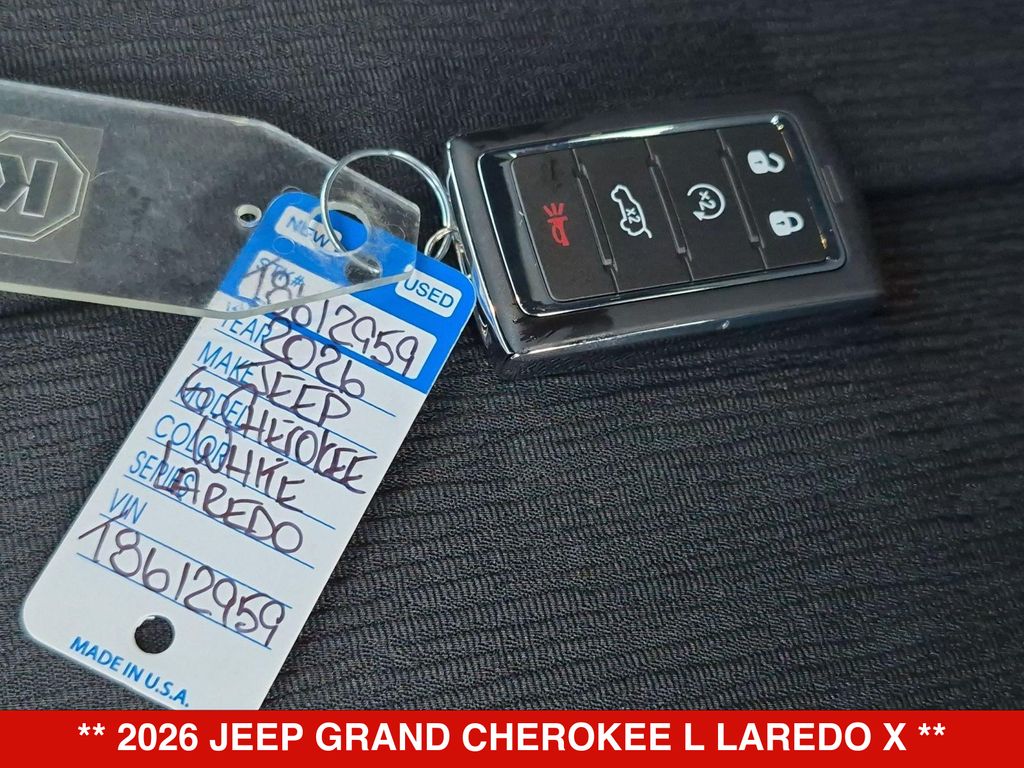 Thumbnail: 2026 Jeep Grand Cherokee L - 18