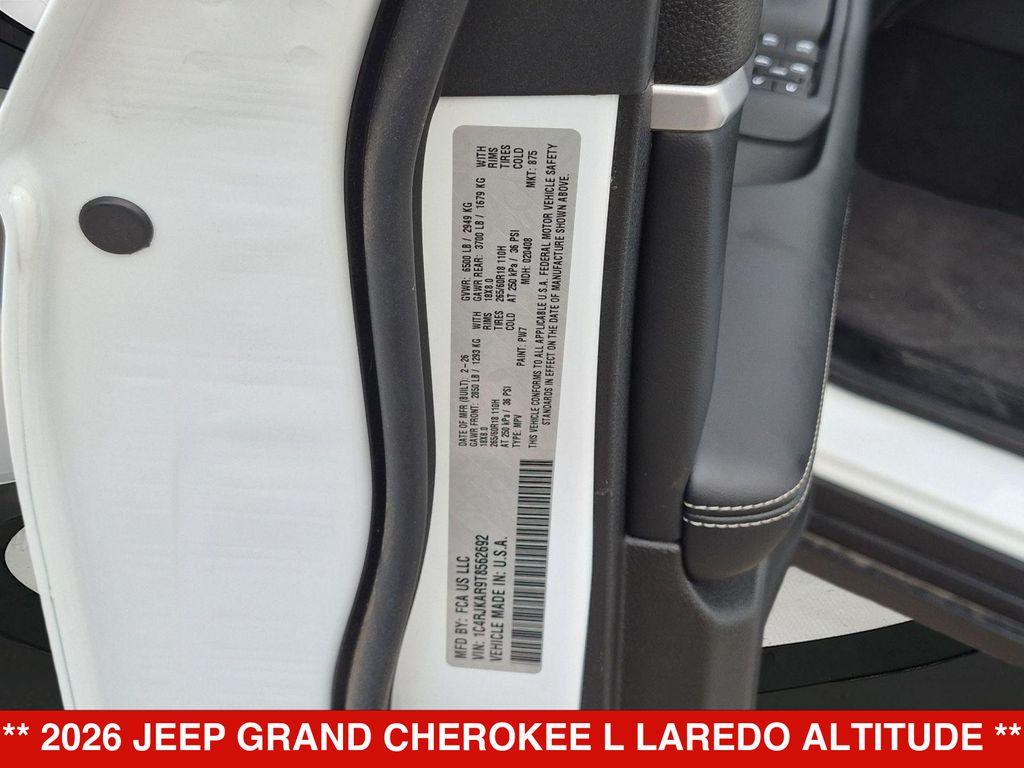 Thumbnail: 2026 Jeep Grand Cherokee L - 17