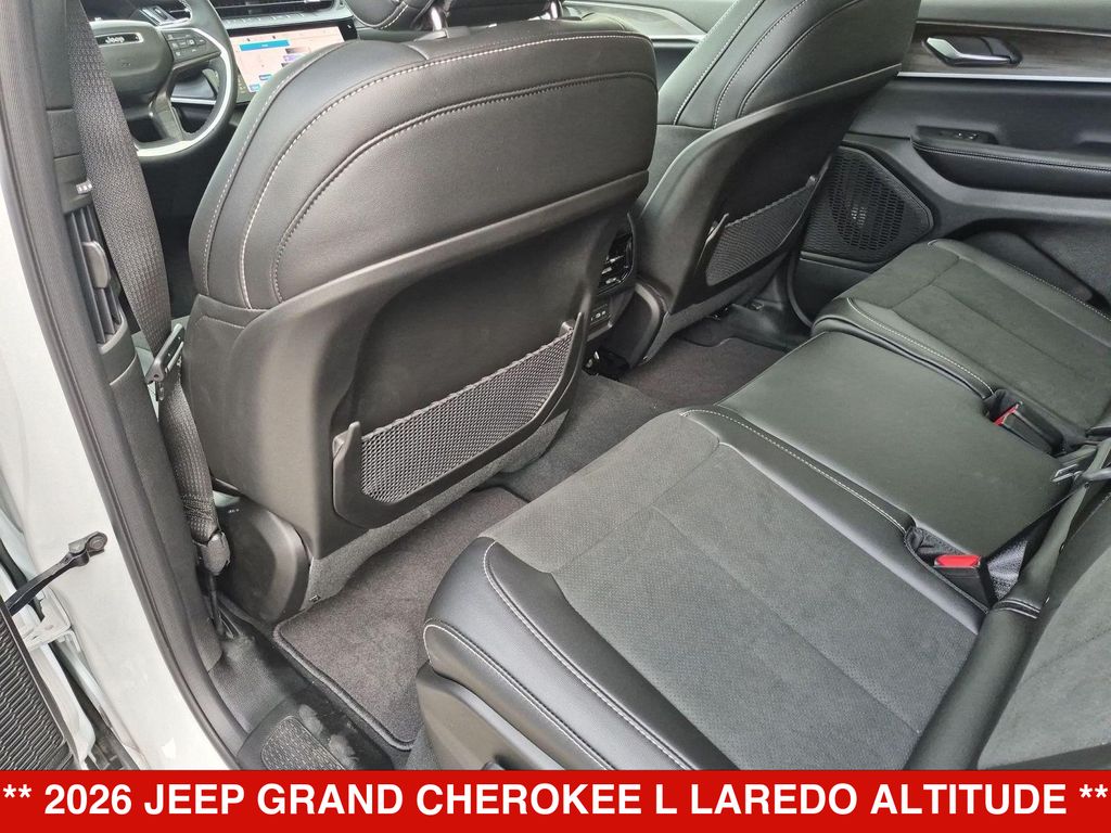 Thumbnail: 2026 Jeep Grand Cherokee L - 12
