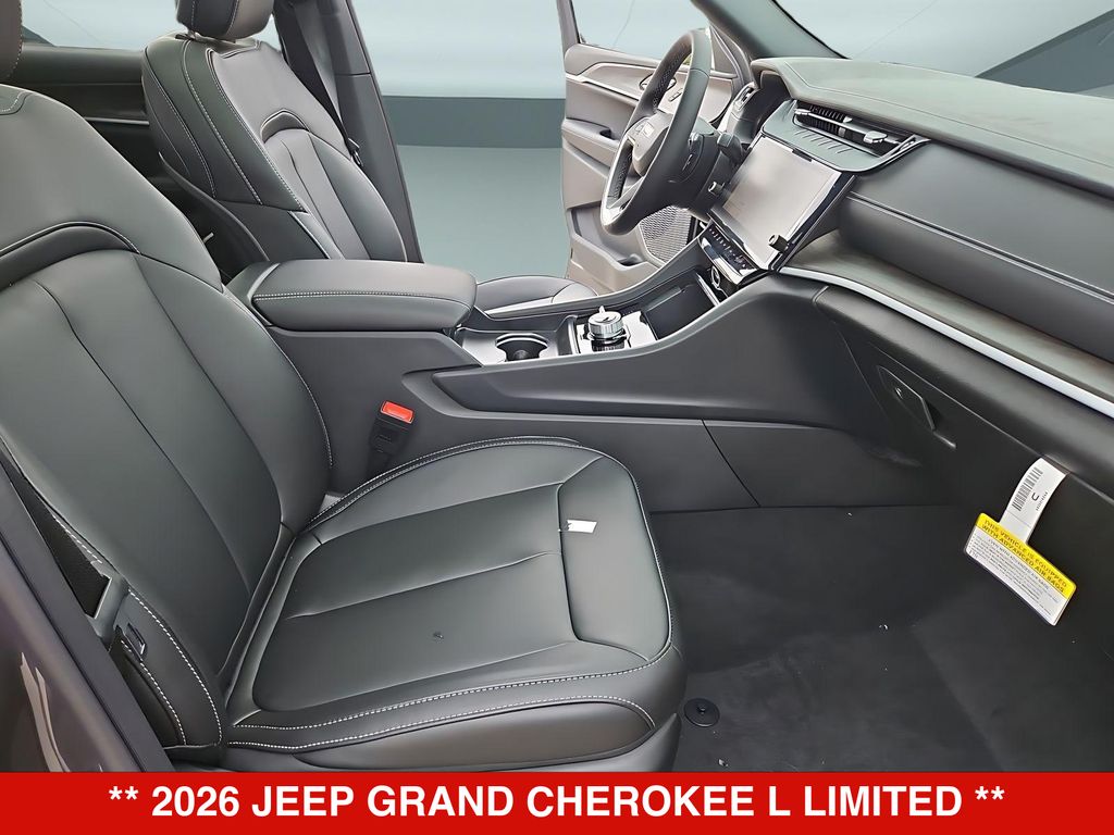 Thumbnail: 2026 Jeep Grand Cherokee L - 11