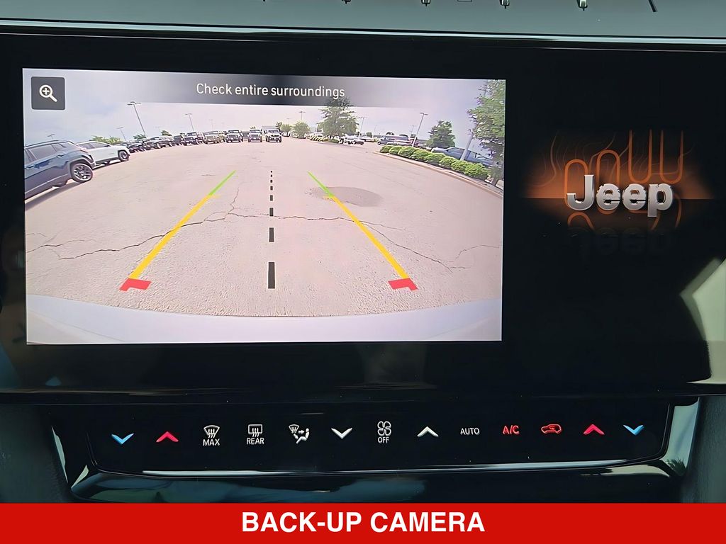 Thumbnail: 2026 Jeep Grand Cherokee L - 33