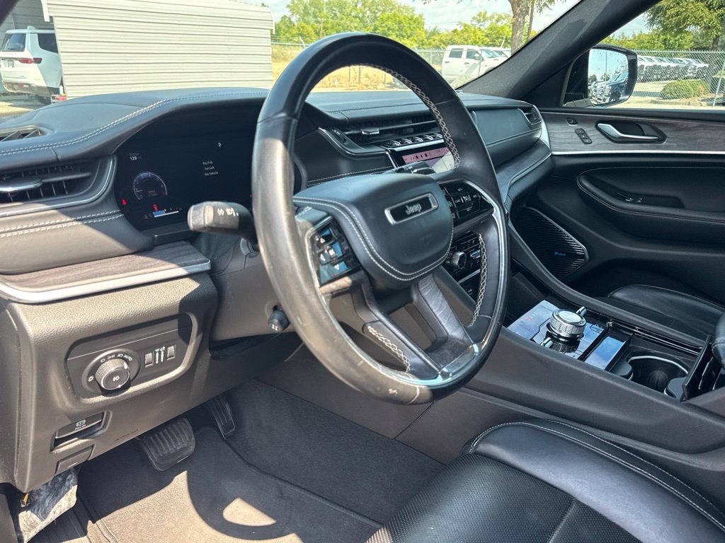 Thumbnail: 2022 Jeep Grand Cherokee L - 2