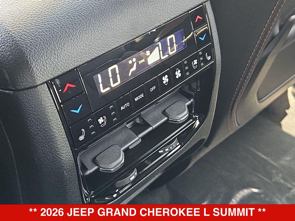Thumbnail: 2026 Jeep Grand Cherokee L - 7