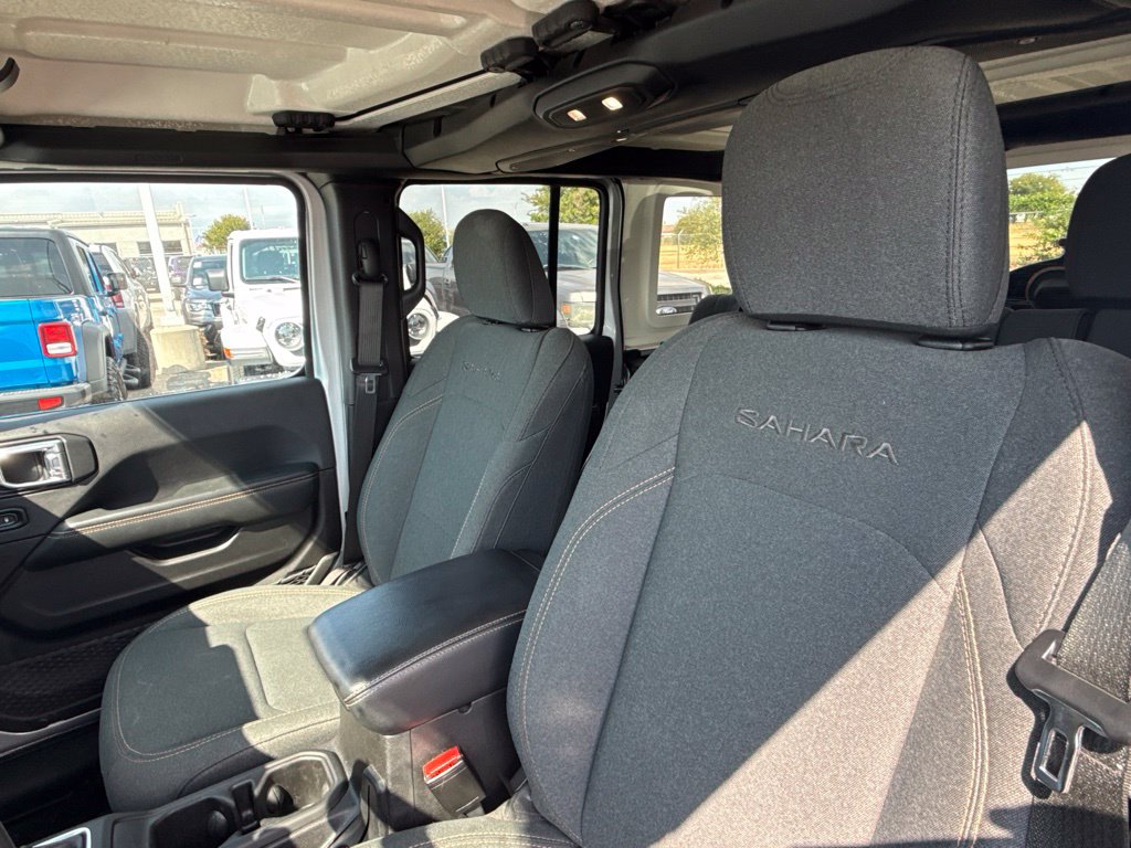 Thumbnail: 2024 Jeep Wrangler - 9