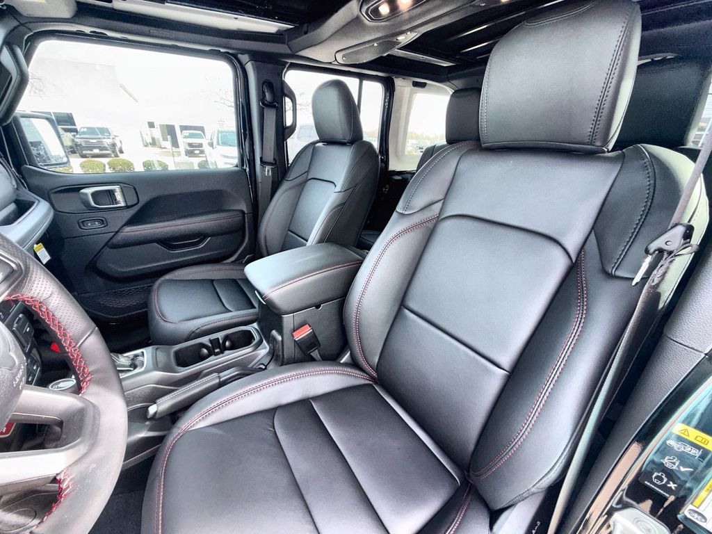 Thumbnail: 2026 Jeep Wrangler - 11