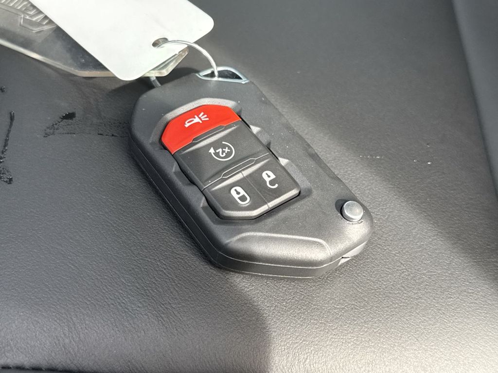 Thumbnail: 2026 Jeep Wrangler - 19