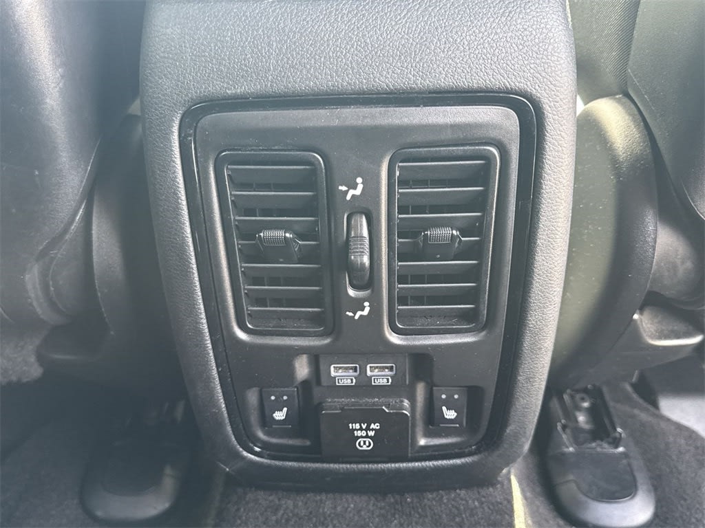 Thumbnail: 2022 Dodge Durango - 23