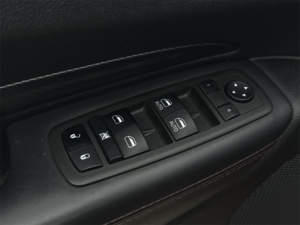 Thumbnail: 2022 Dodge Durango - 25