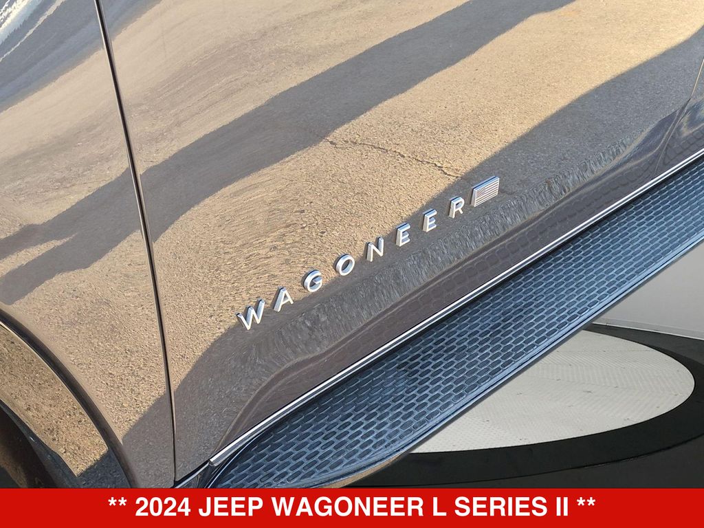 Thumbnail: 2024 Jeep Wagoneer - 7