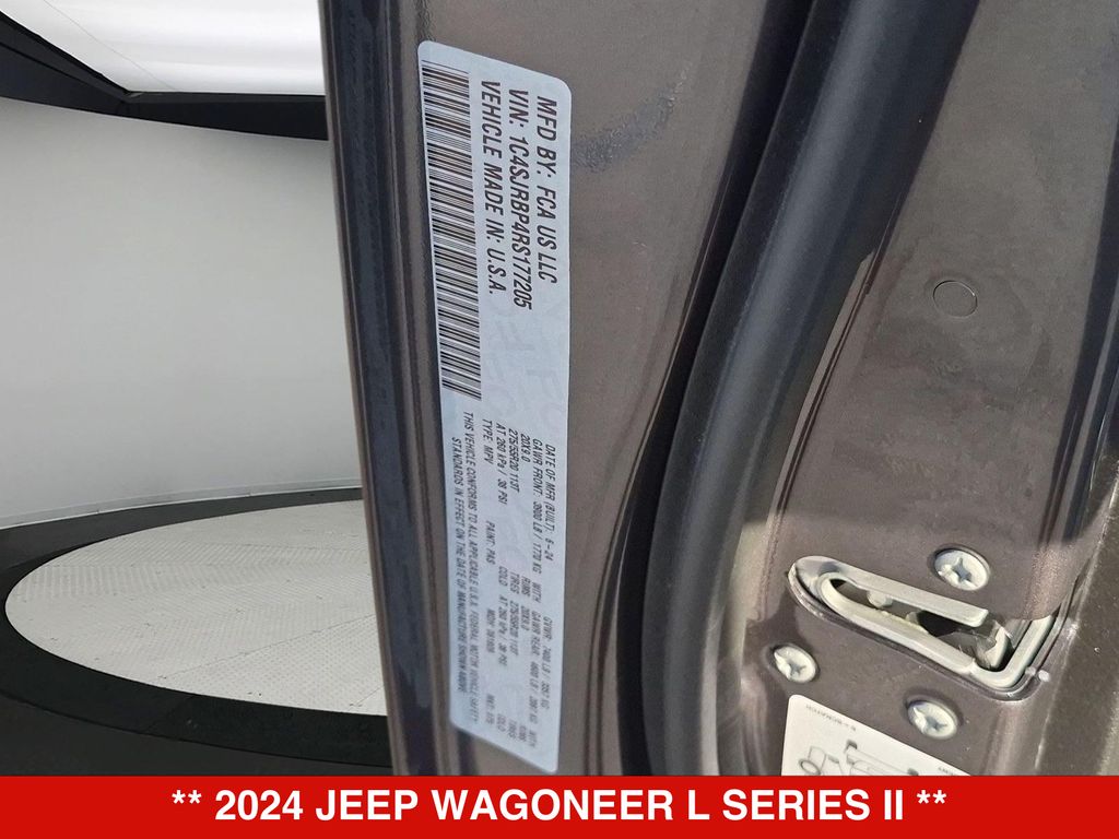 Thumbnail: 2024 Jeep Wagoneer - 34