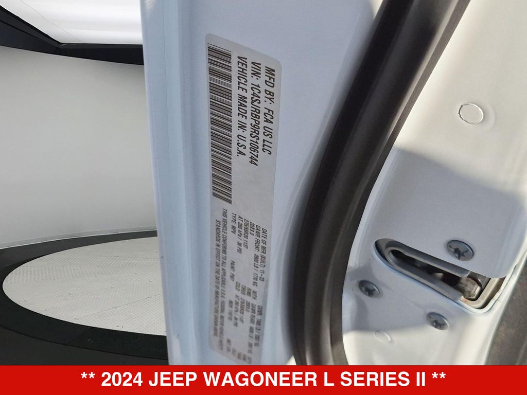 Thumbnail: 2024 Jeep Wagoneer - 19