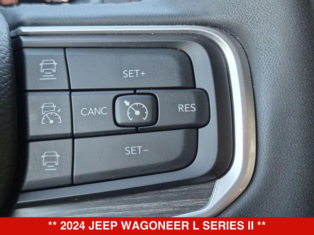 Thumbnail: 2024 Jeep Wagoneer - 14