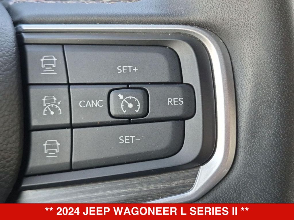 Thumbnail: 2024 Jeep Wagoneer - 14