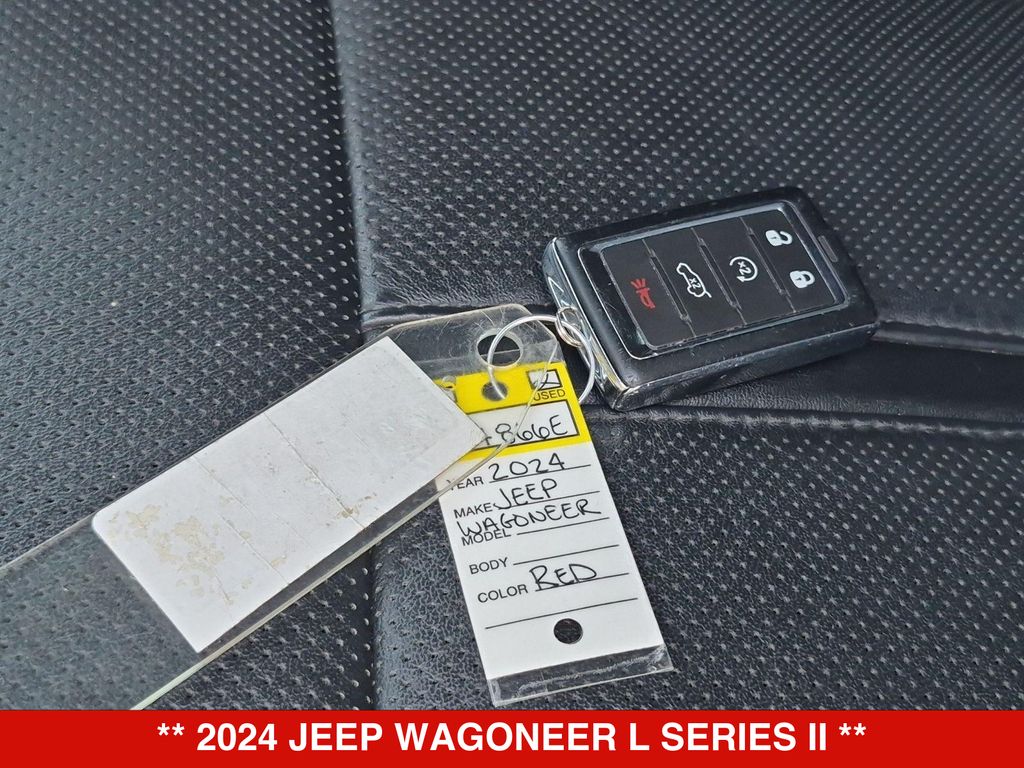 Thumbnail: 2024 Jeep Wagoneer - 18