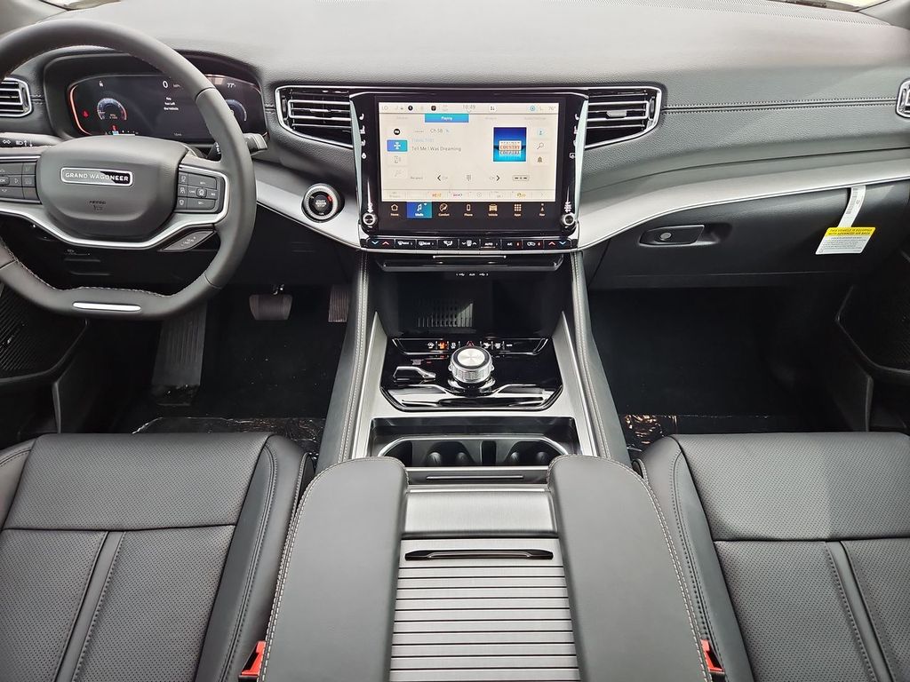 Thumbnail: 2026 Jeep Grand Wagoneer - 9
