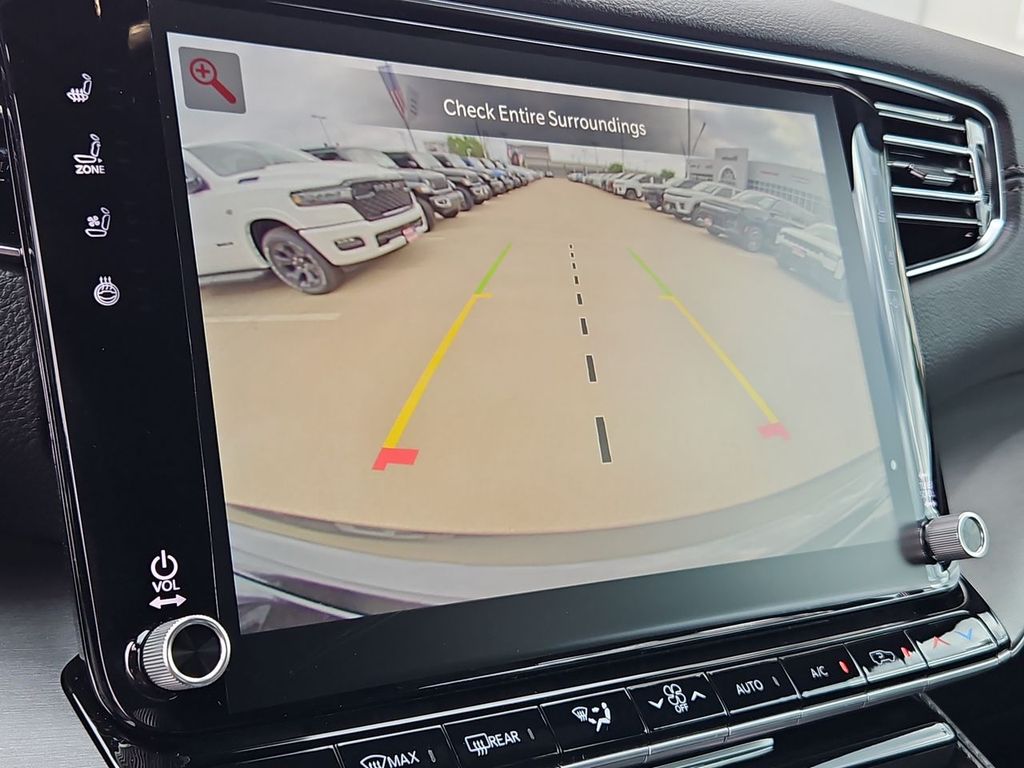 Thumbnail: 2026 Jeep Grand Wagoneer - 33