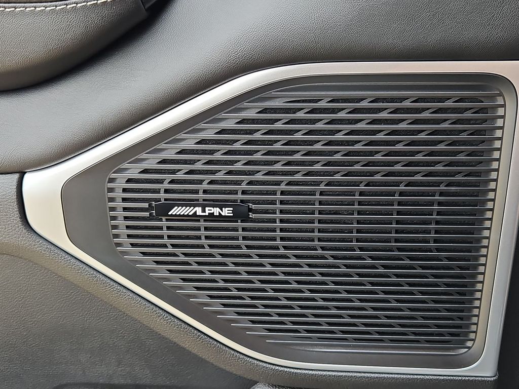 Thumbnail: 2026 Jeep Grand Wagoneer - 34