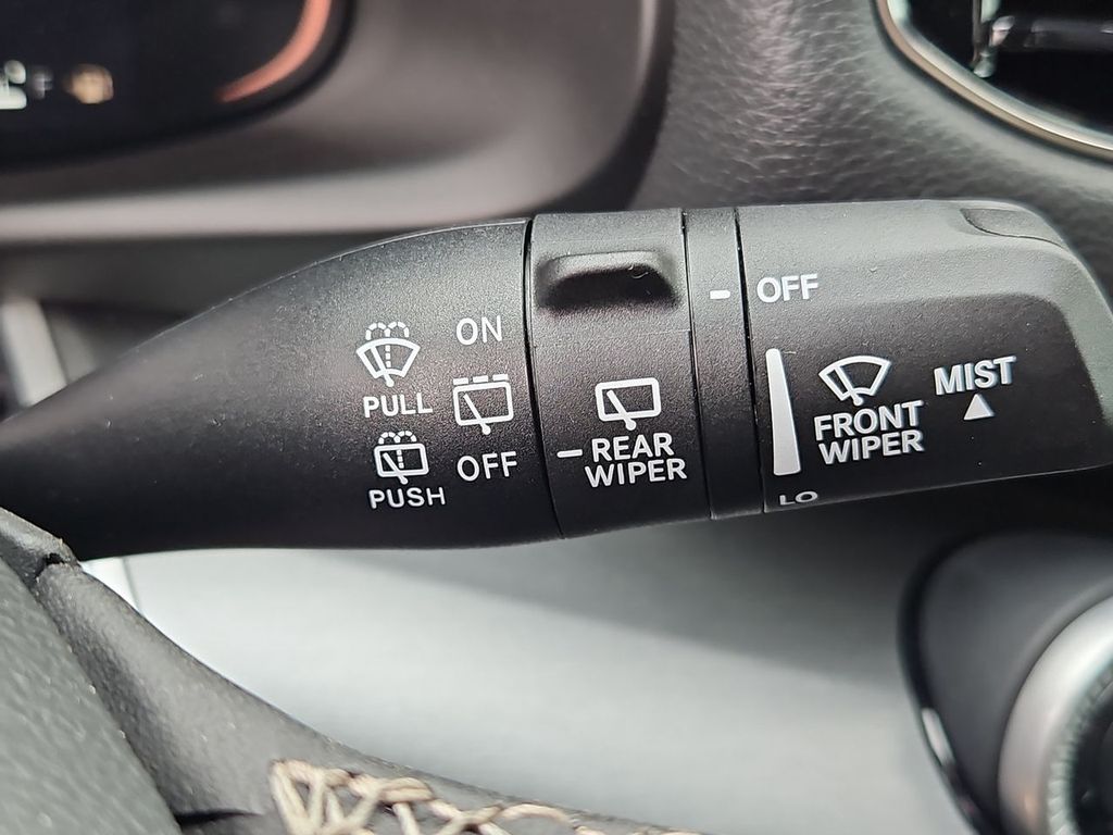 Thumbnail: 2026 Jeep Grand Wagoneer - 14