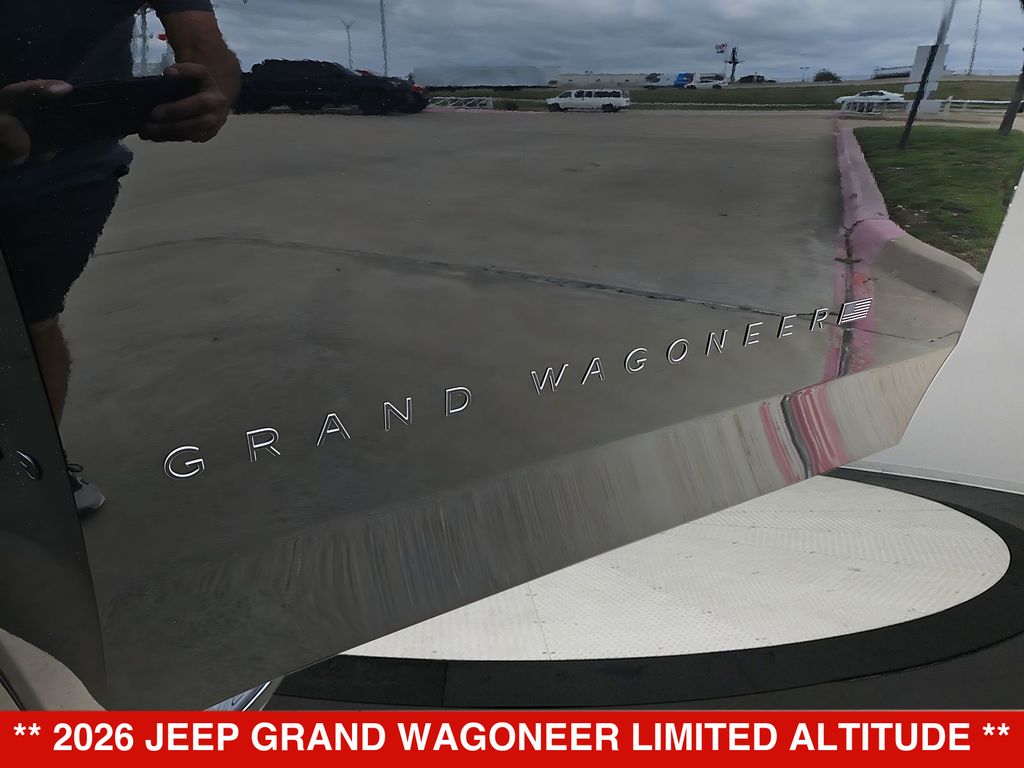 Thumbnail: 2026 Jeep Grand Wagoneer - 23