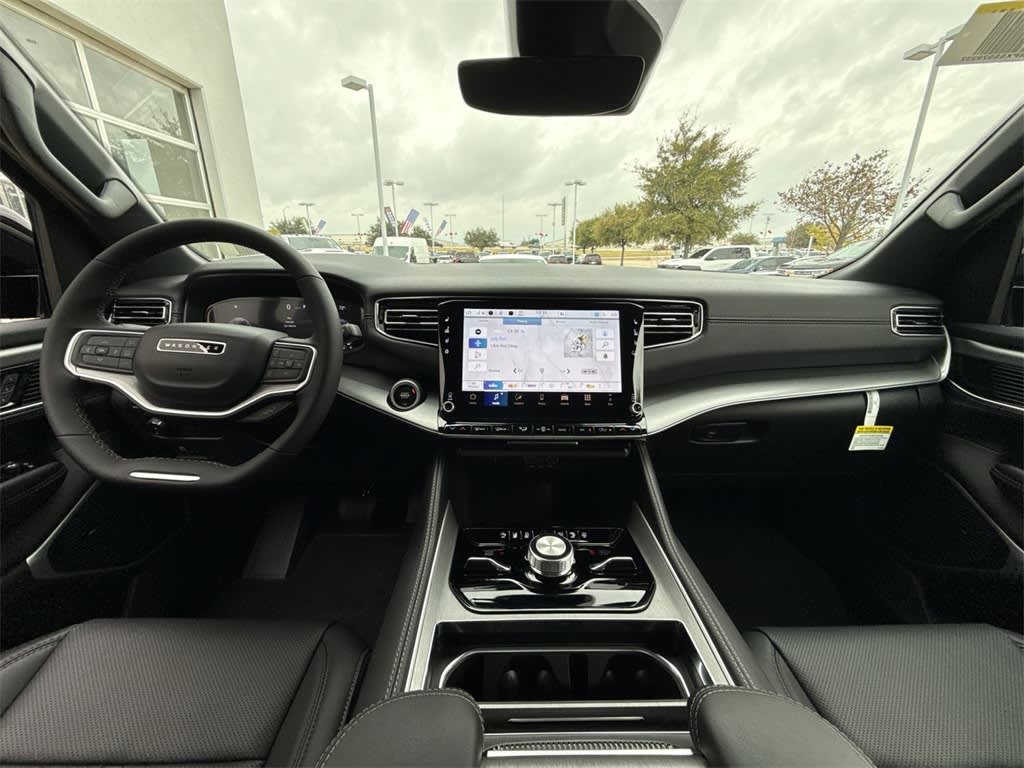 Thumbnail: 2025 Jeep Wagoneer - 10