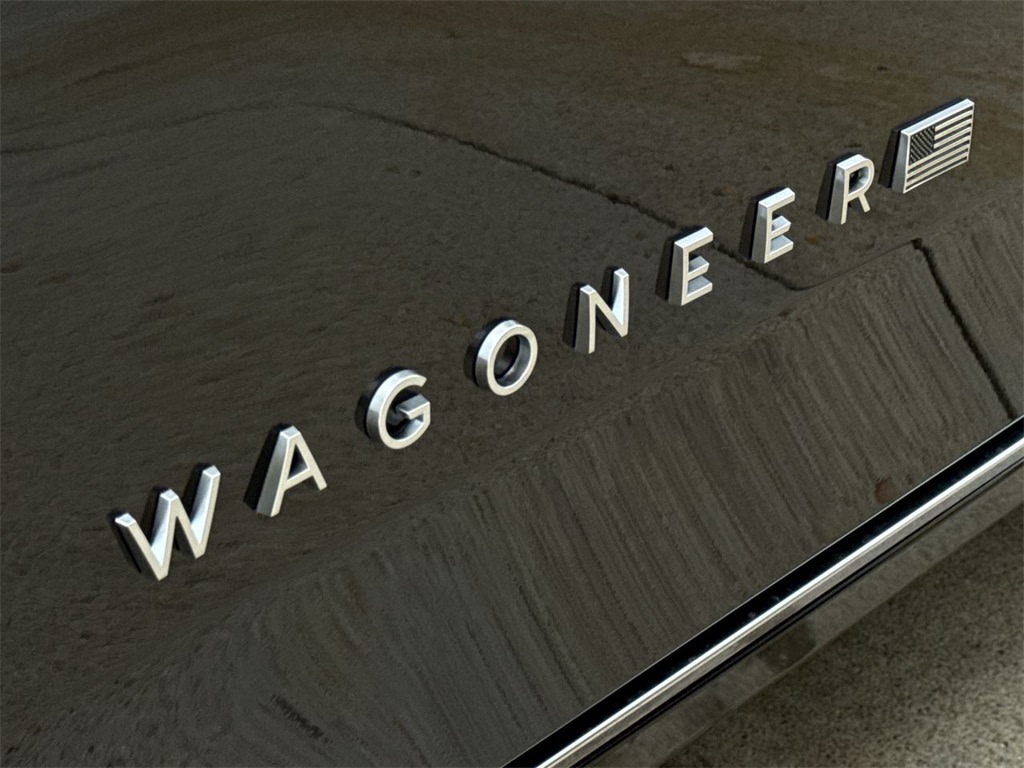 Thumbnail: 2025 Jeep Wagoneer - 7