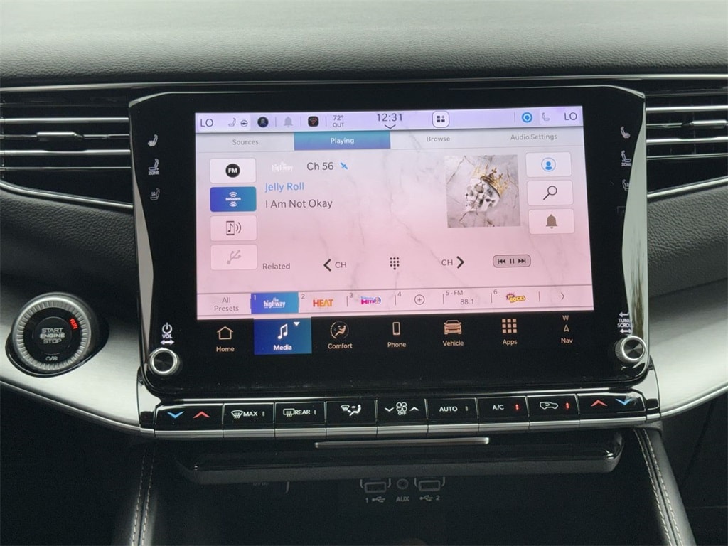 Thumbnail: 2025 Jeep Wagoneer - 15