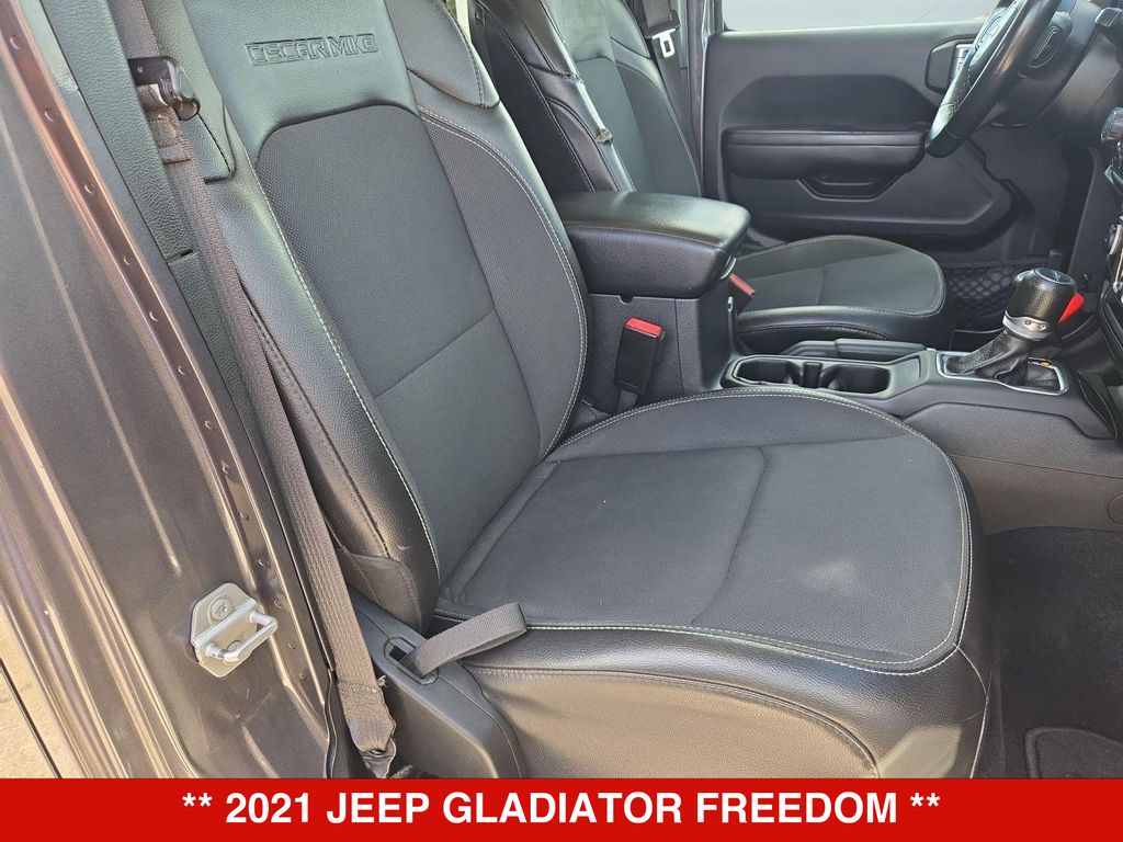 Thumbnail: 2021 Jeep Gladiator - 12