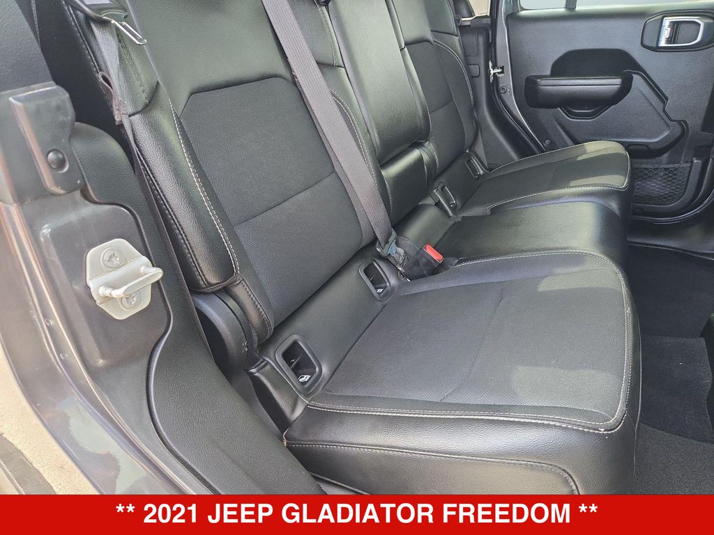 Thumbnail: 2021 Jeep Gladiator - 26