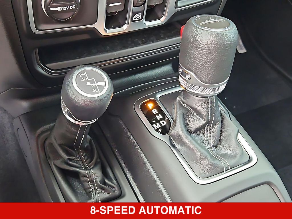 Thumbnail: 2026 Jeep Gladiator - 14