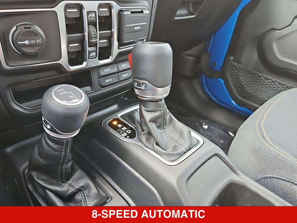 Thumbnail: 2025 Jeep Gladiator - 14