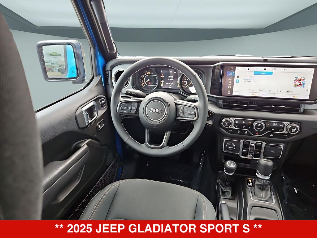 Thumbnail: 2025 Jeep Gladiator - 7