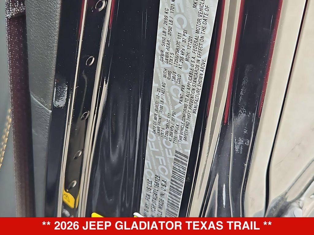 Thumbnail: 2026 Jeep Gladiator - 17