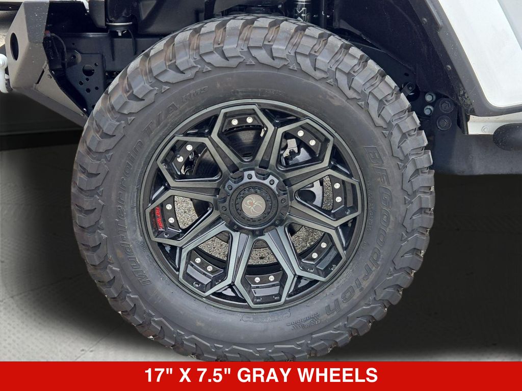 Thumbnail: 2026 Jeep Gladiator - 8