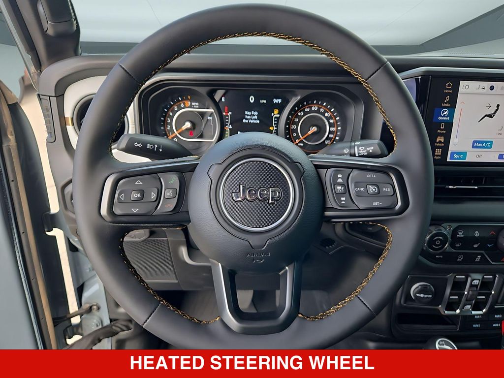 Thumbnail: 2025 Jeep Gladiator - 14