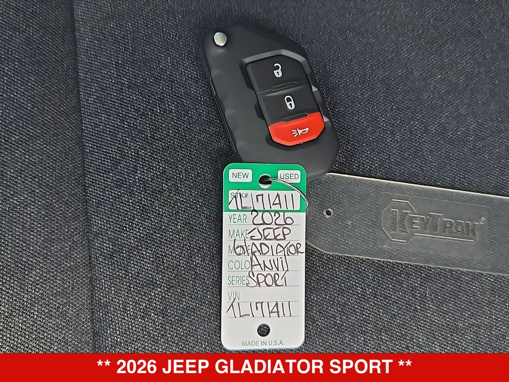 Thumbnail: 2026 Jeep Gladiator - 18