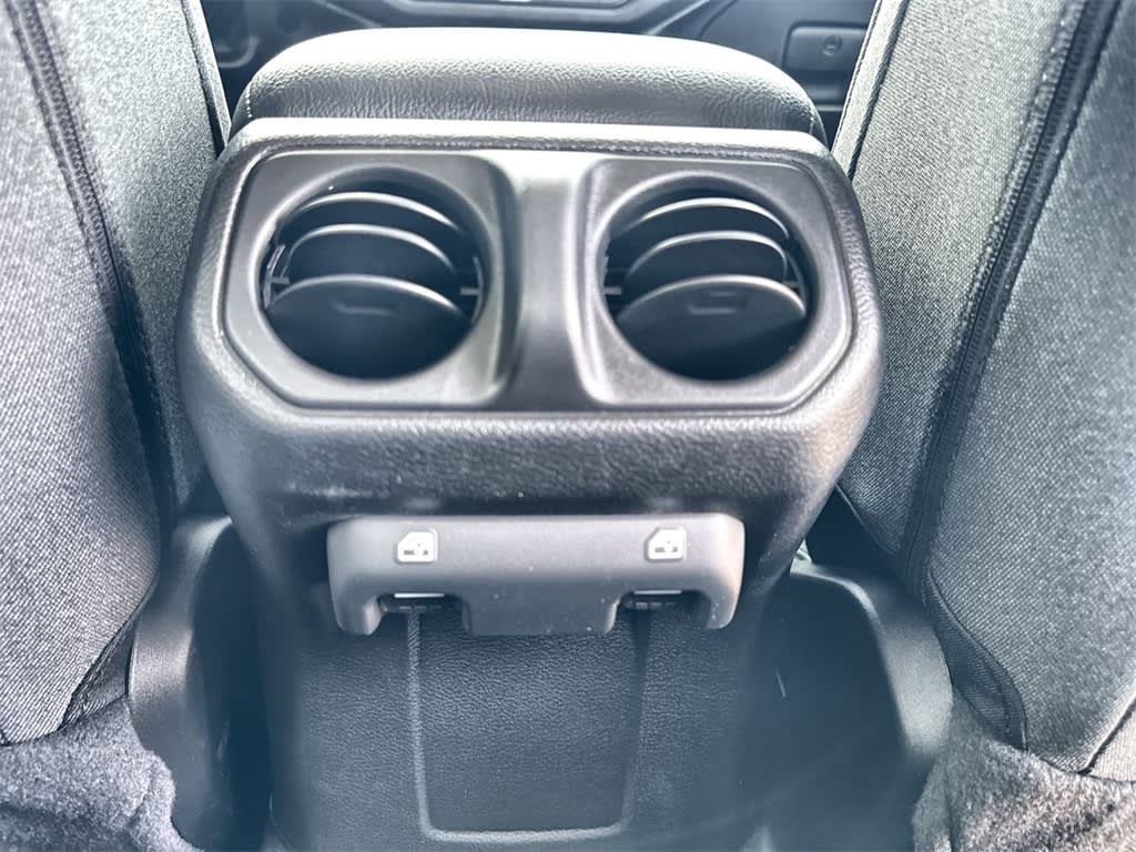 Thumbnail: 2026 Jeep Gladiator - 21