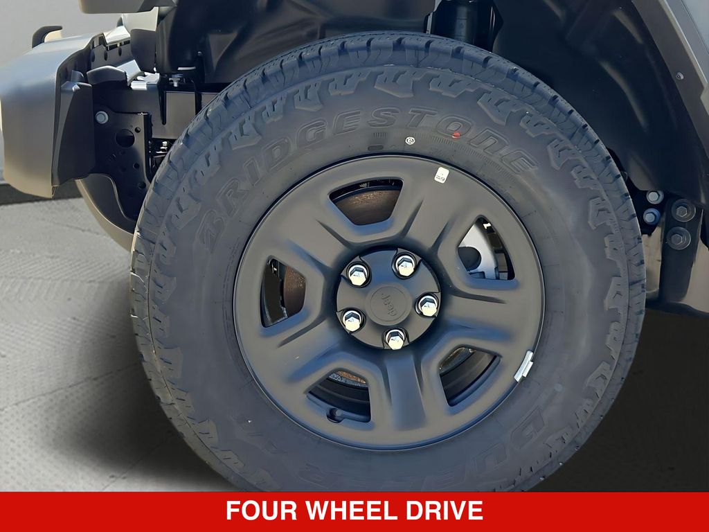 Thumbnail: 2026 Jeep Gladiator - 7
