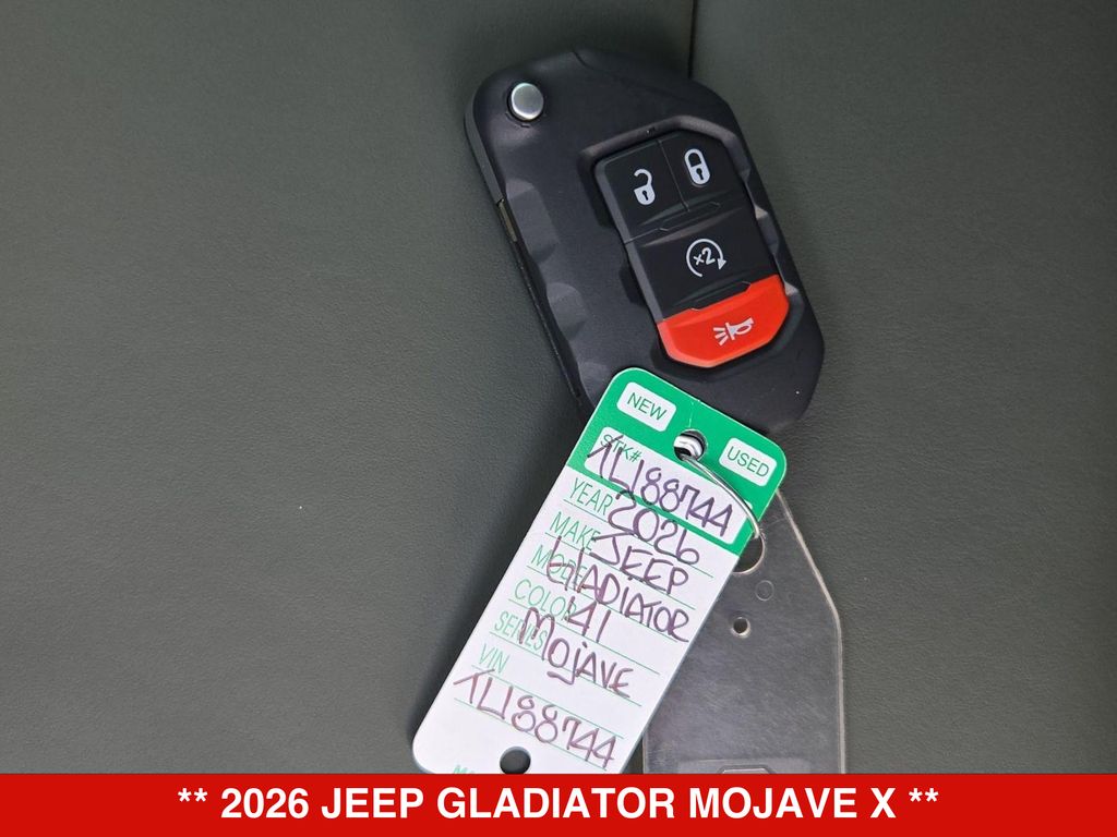 Thumbnail: 2026 Jeep Gladiator - 18
