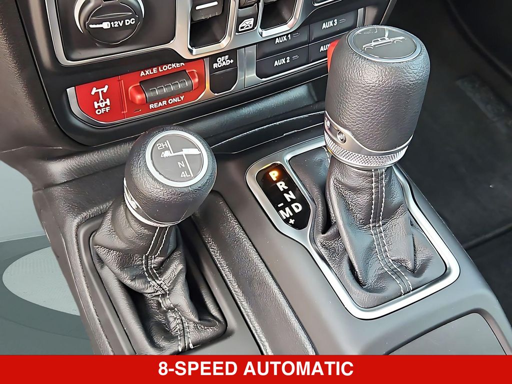 Thumbnail: 2026 Jeep Gladiator - 13