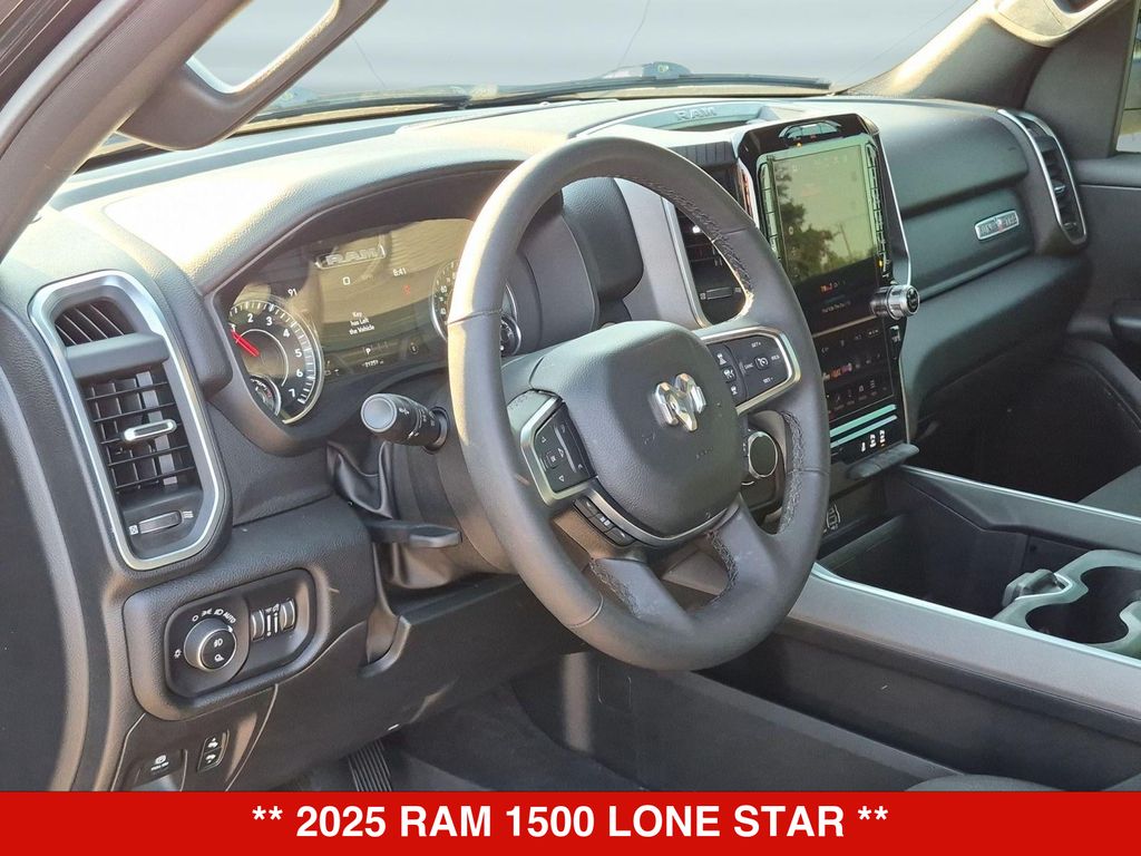 Thumbnail: 2025 RAM 1500 - 2