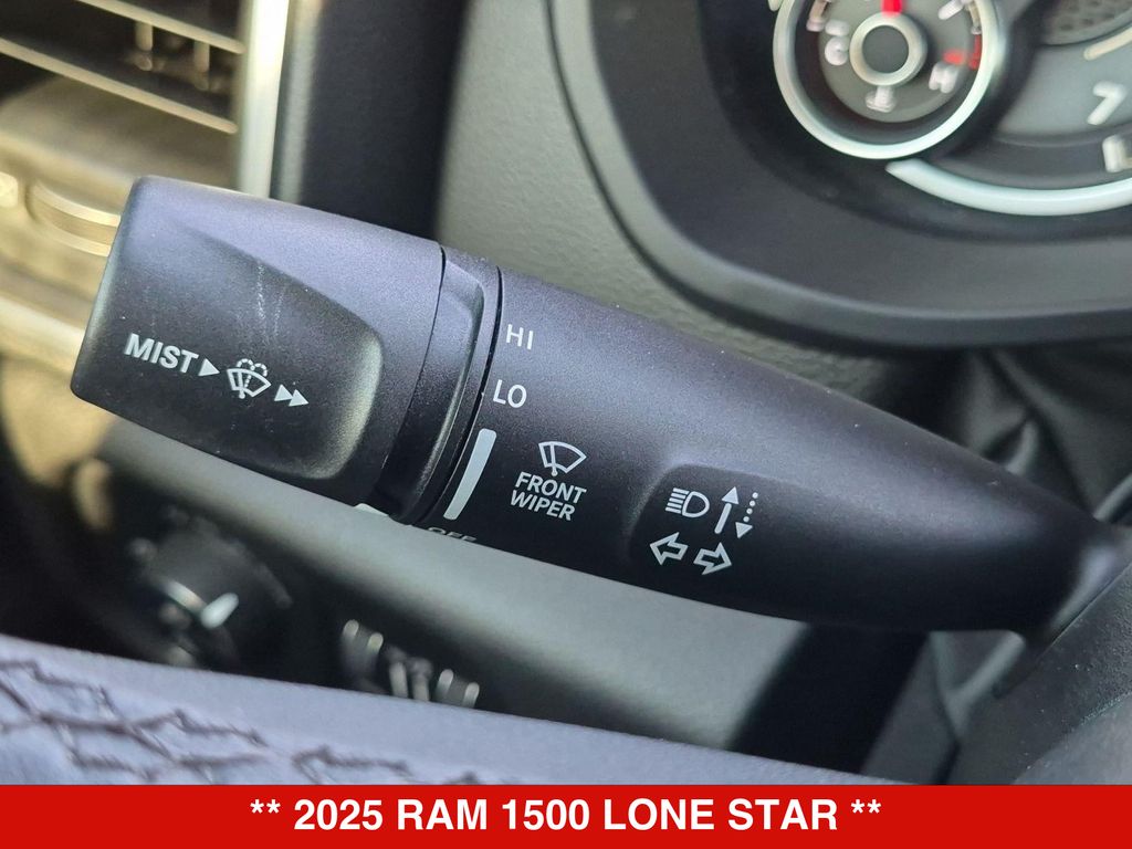 Thumbnail: 2025 RAM 1500 - 26