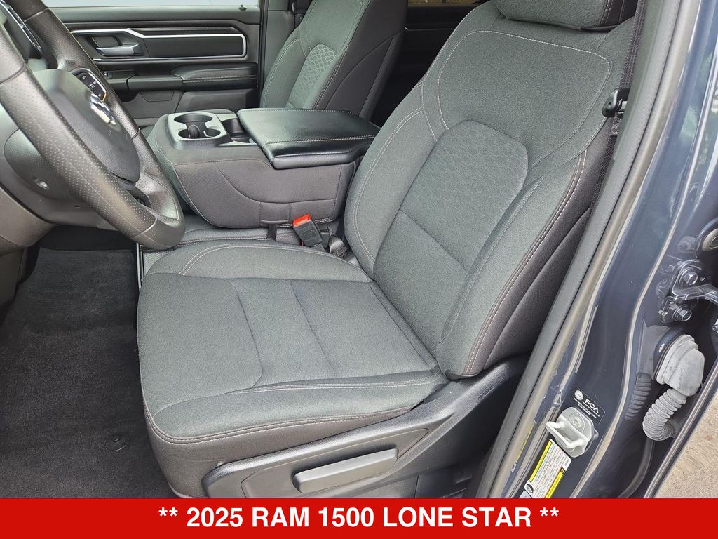 Thumbnail: 2025 RAM 1500 - 11