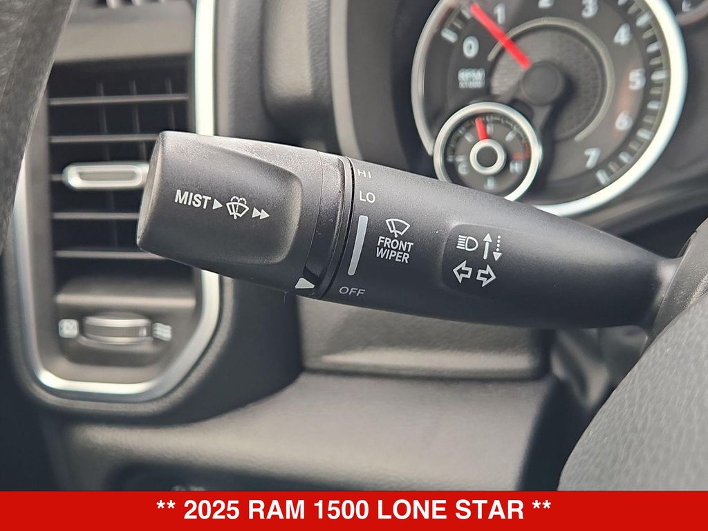 Thumbnail: 2025 RAM 1500 - 29