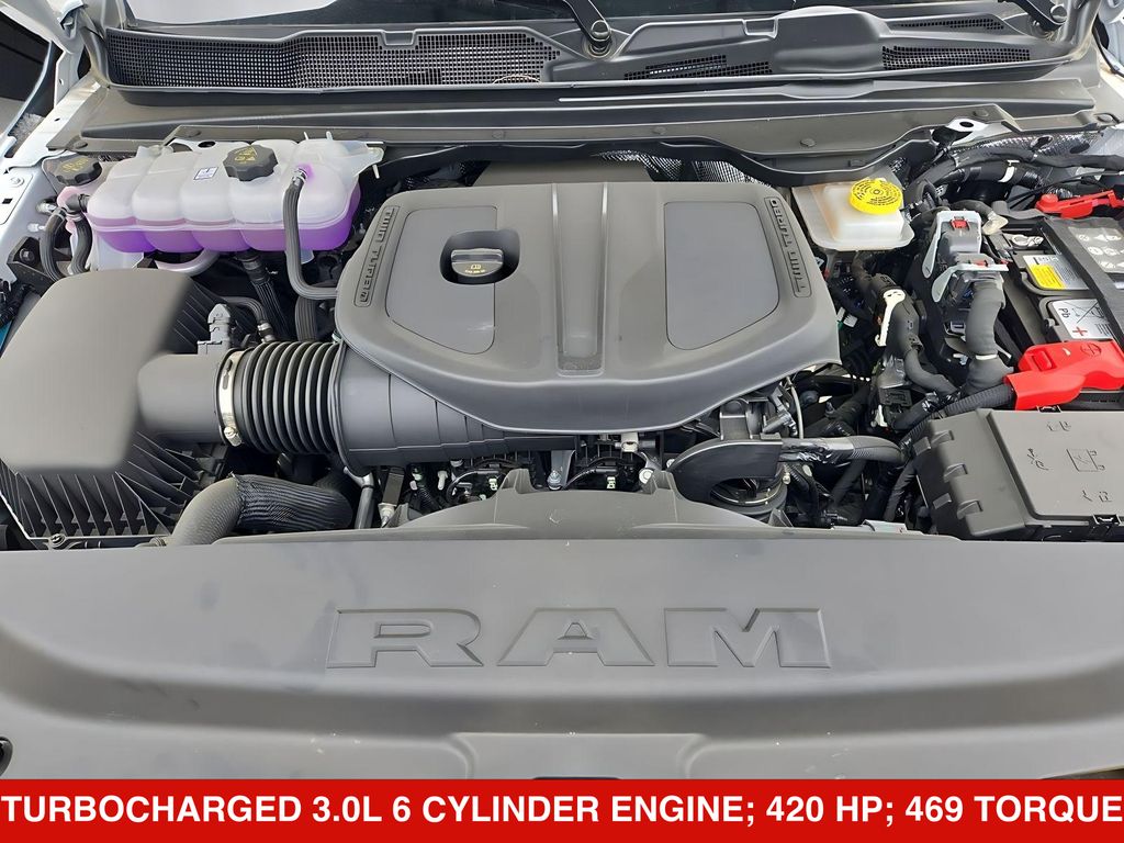Thumbnail: 2026 RAM 1500 - 9
