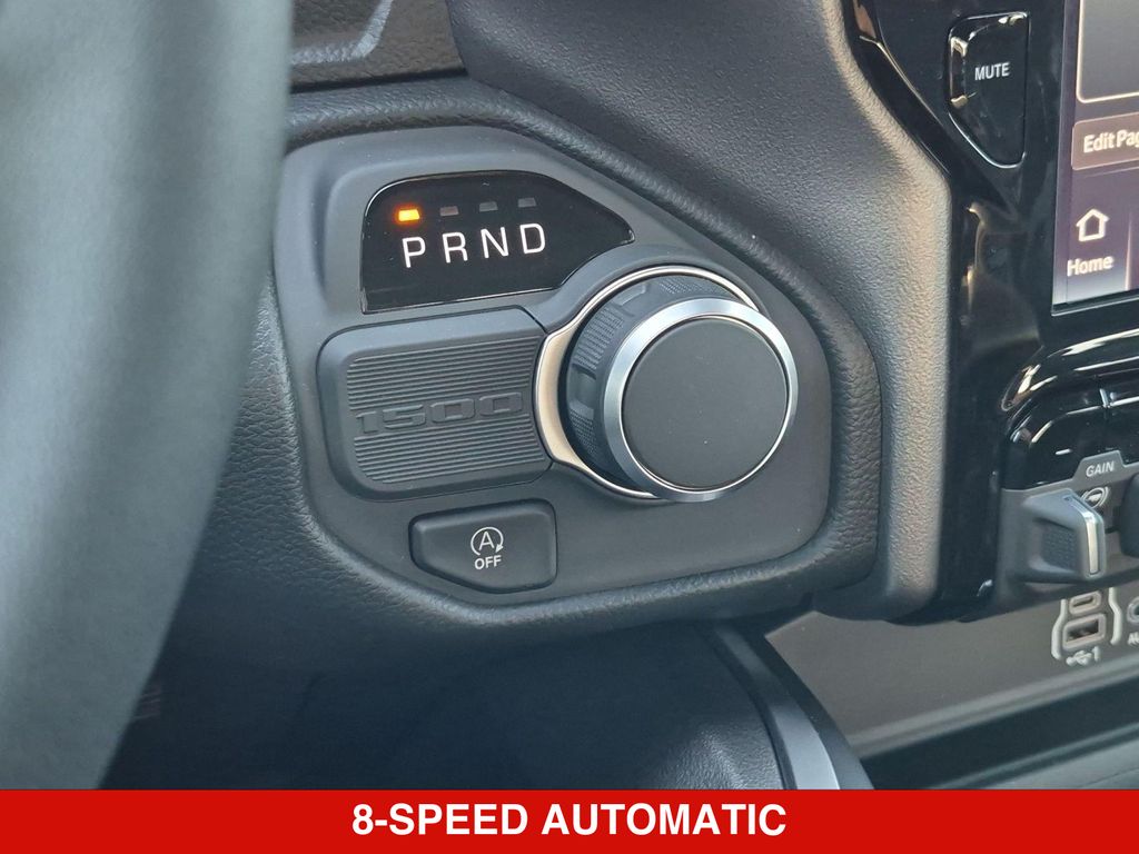Thumbnail: 2026 RAM 1500 - 32