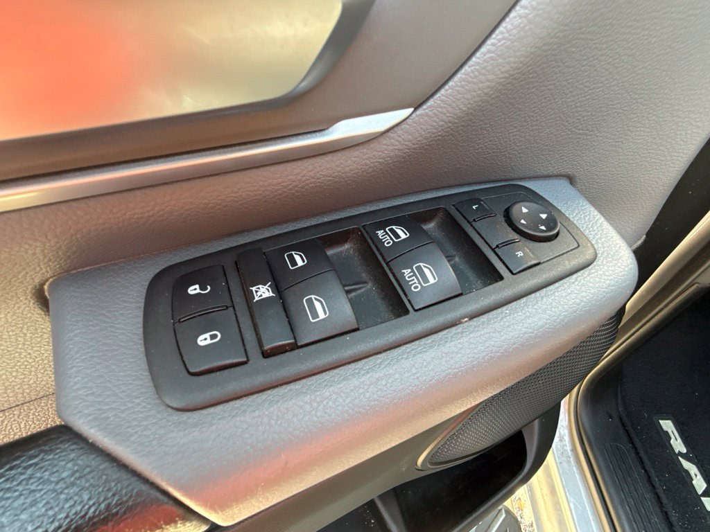 Thumbnail: 2022 RAM 1500 - 21
