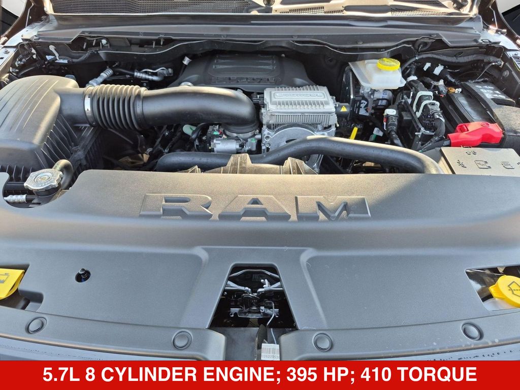 Thumbnail: 2026 RAM 1500 - 9