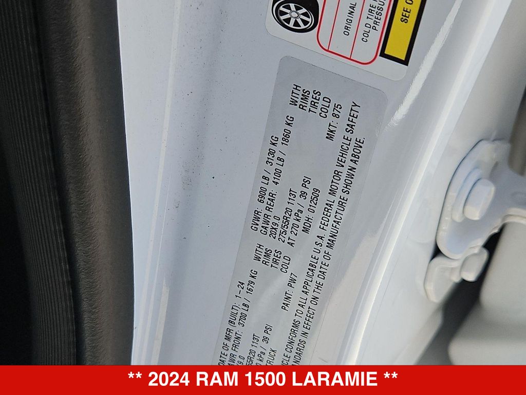 Thumbnail: 2024 RAM 1500 - 19