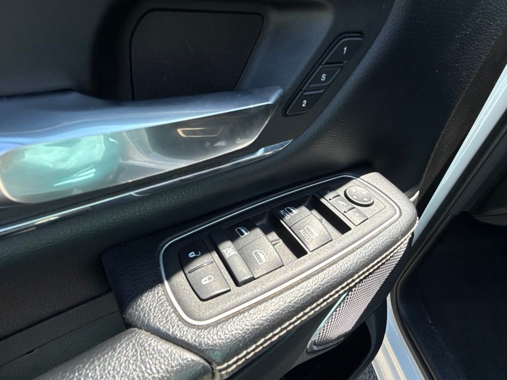 Thumbnail: 2024 RAM 1500 - 16